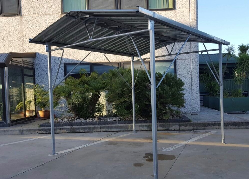 Tettoia Prefabbricata